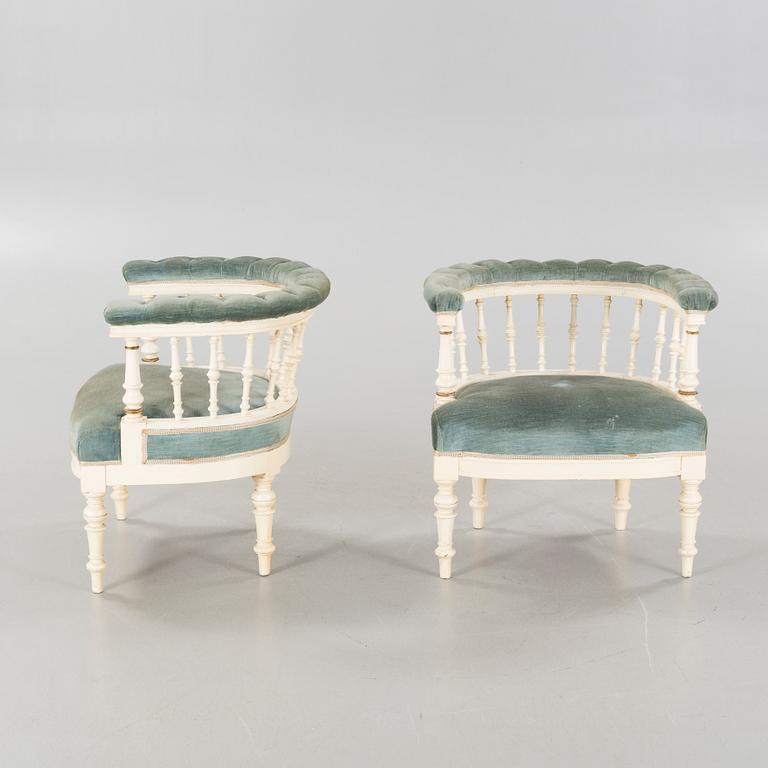 A pair of lounge chairs, second half of the 19th century.