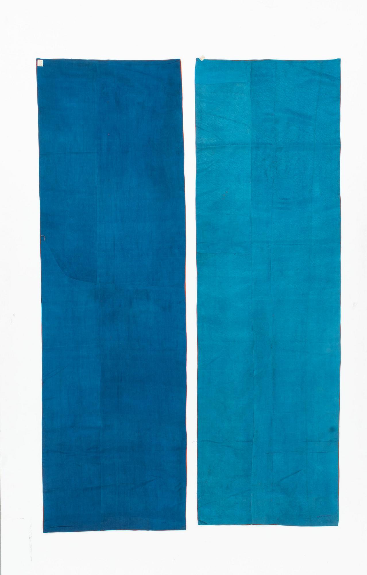 Two Chinese embroidered silk panels, Qing dynasty, 19th Century.