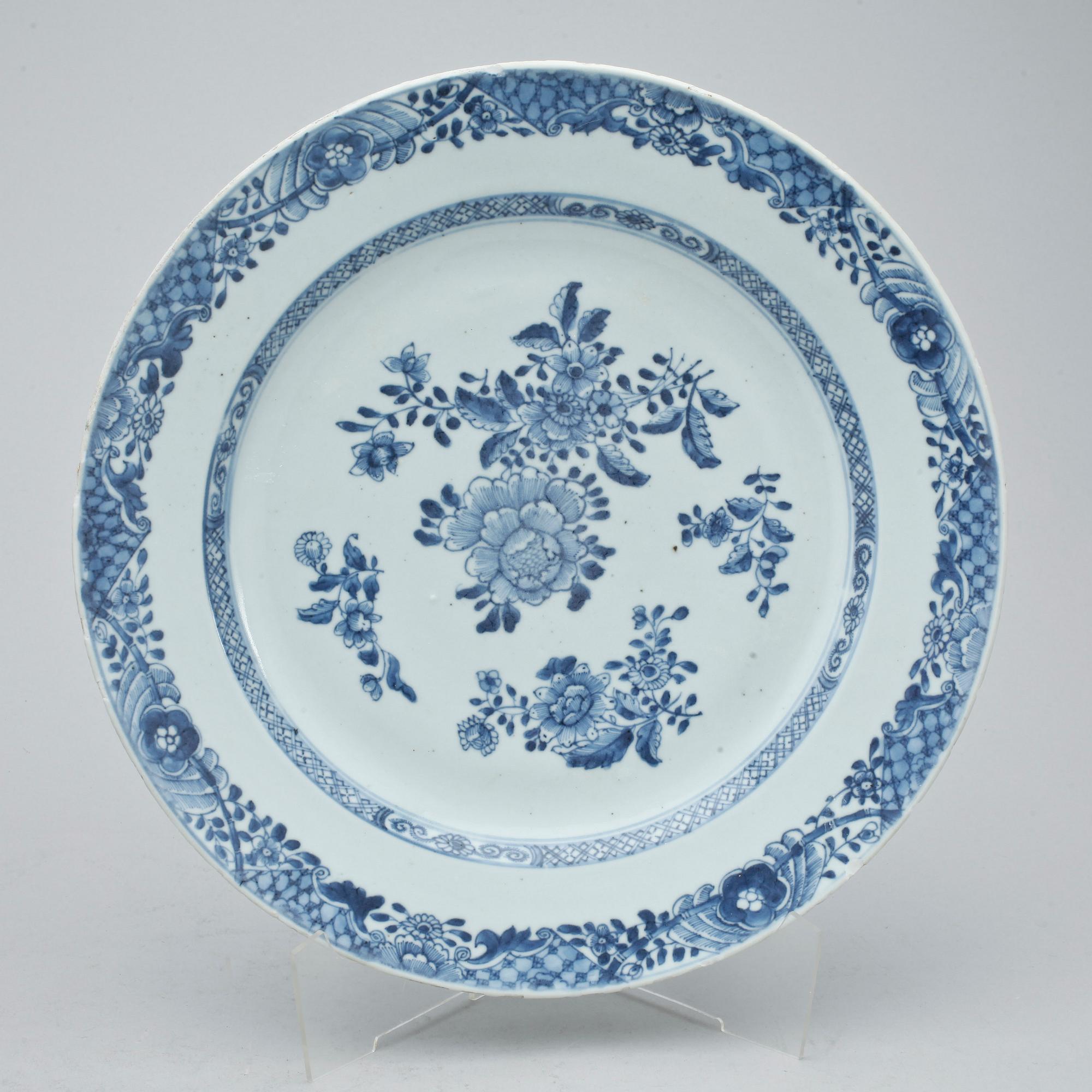 FAT, 3 st, porslin, Kina, Qing dynastin, Qianlong (1735-96).