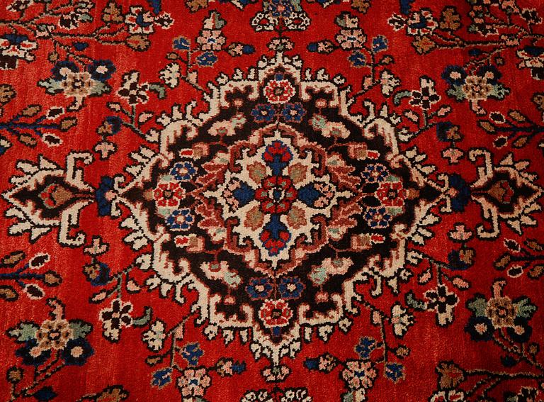 MATTA, Hamadan, 1900-talets senare del, ca 305 x 215 cm.