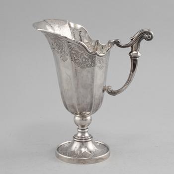 VINKANNA, sterlingsilver, 1900-tal. Vikt 595 g.