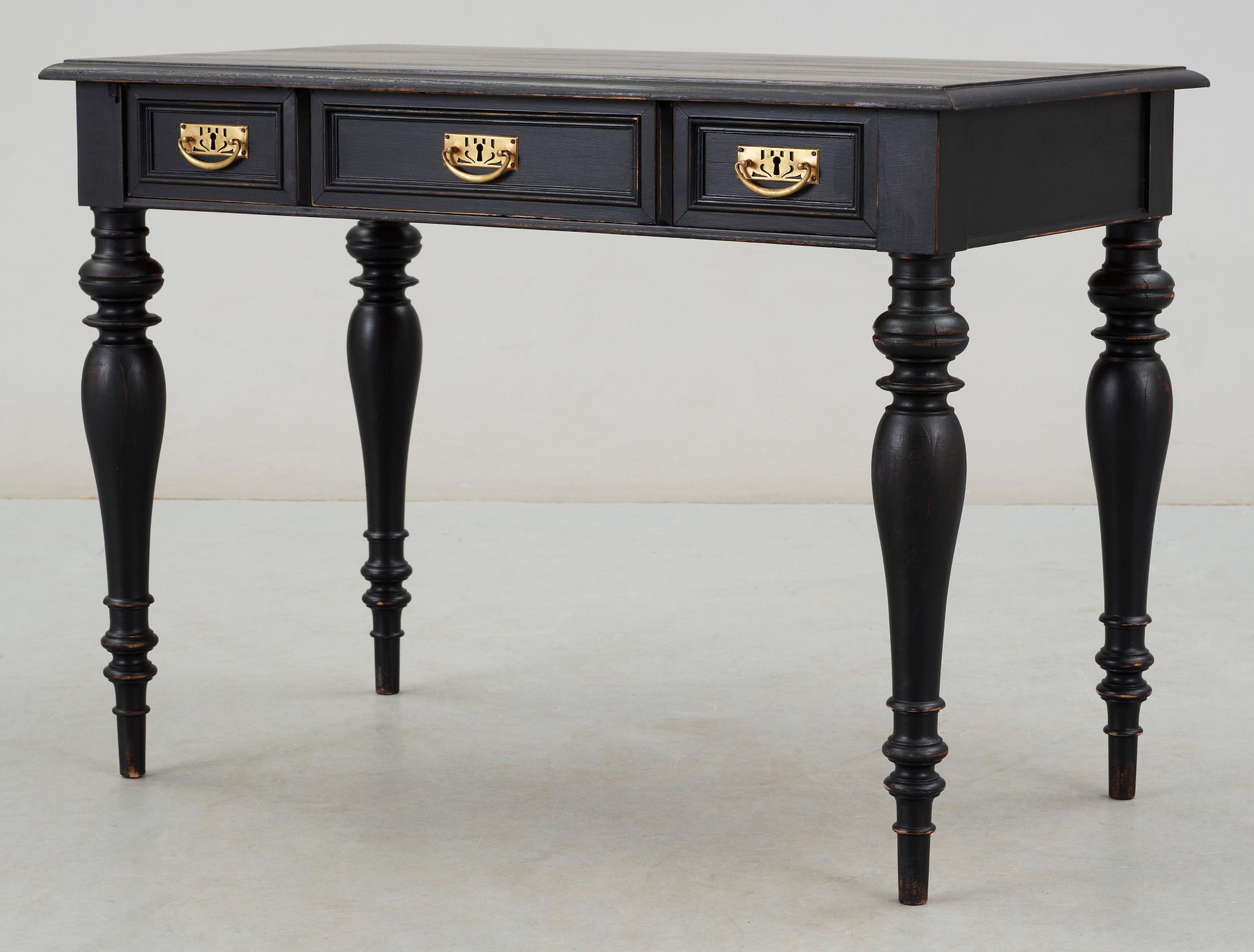 SKRIVBORD, nyrenässans, 1800-talets slut.