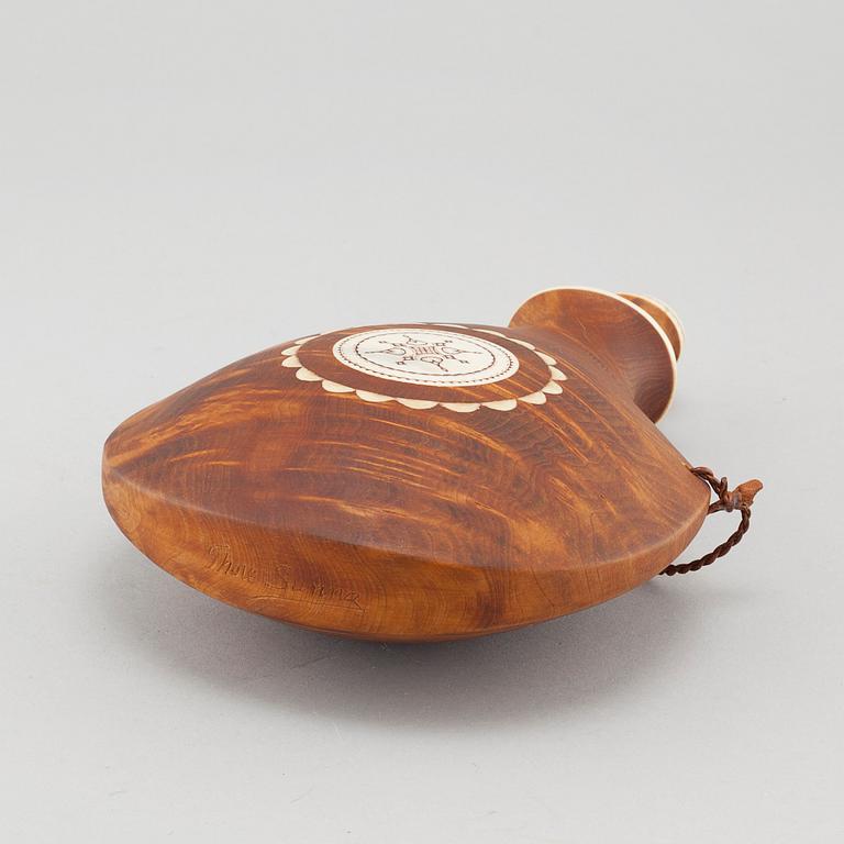 A flask by Thore Sunna, signed.