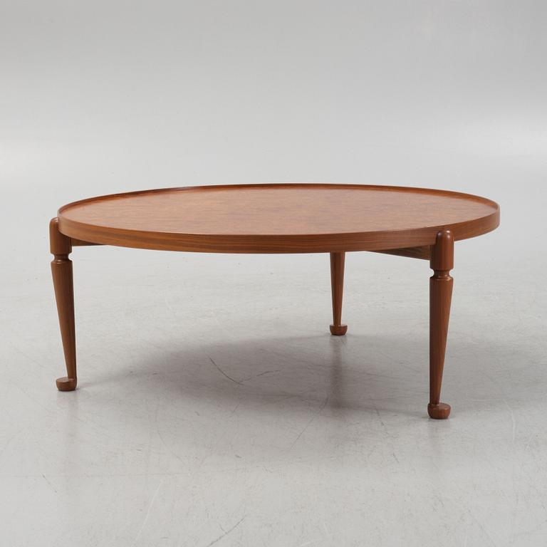 Josef Frank, soffbord, modell 2139, Firma Svenskt Tenn, efter 1985.