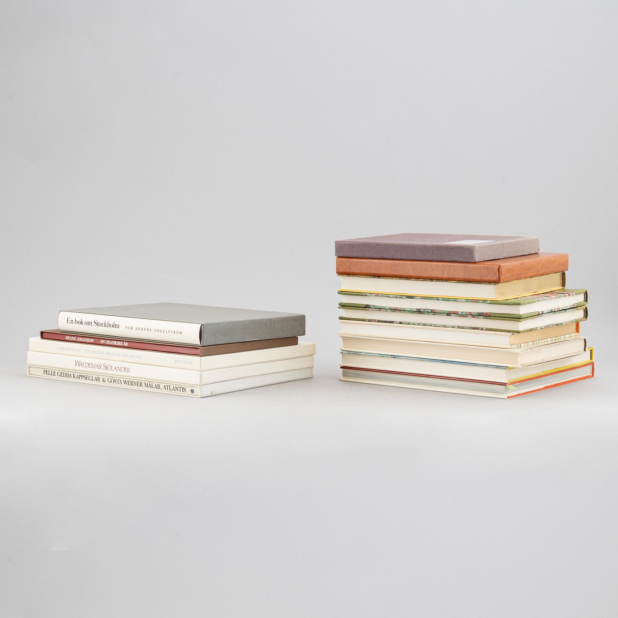 Bibliofilupplagor med originalgrafik, som regel signerad (14 vol).