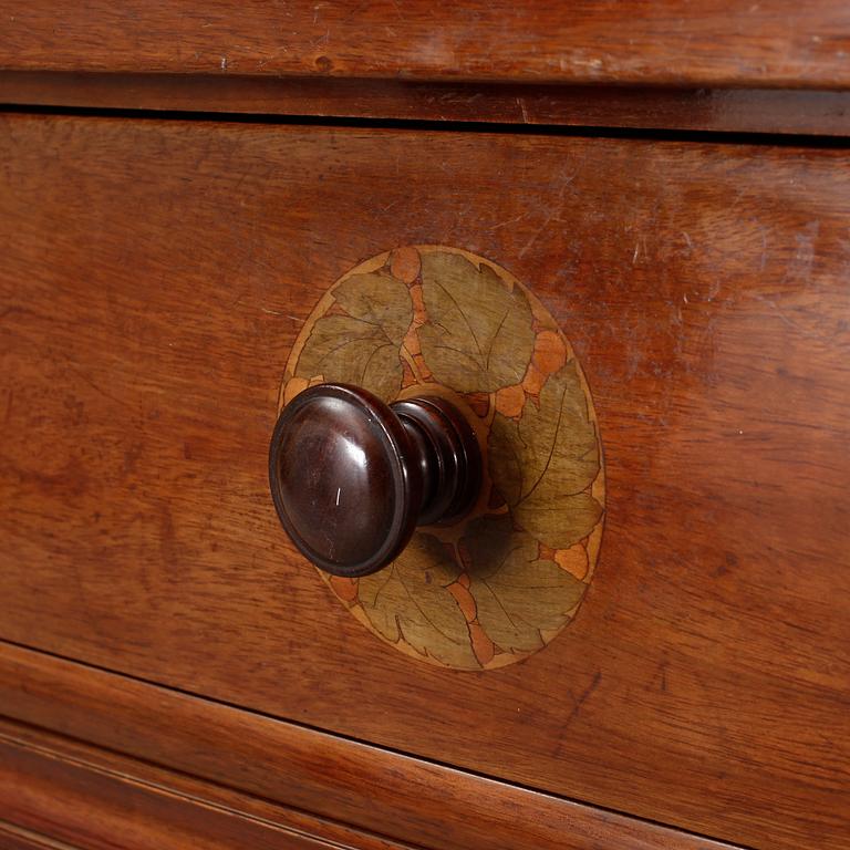 SIDEBOARD, Jugend, omkr sekelskiftet 1900.