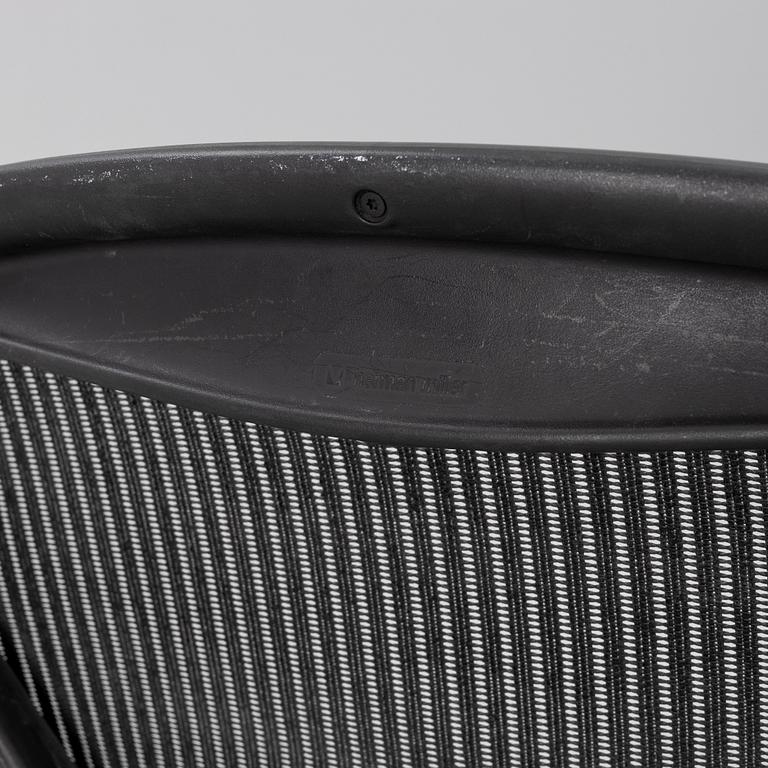 Don Chadwick och Bill Stumpf, skrivbordsstol, "Aeron", Herman Miller.