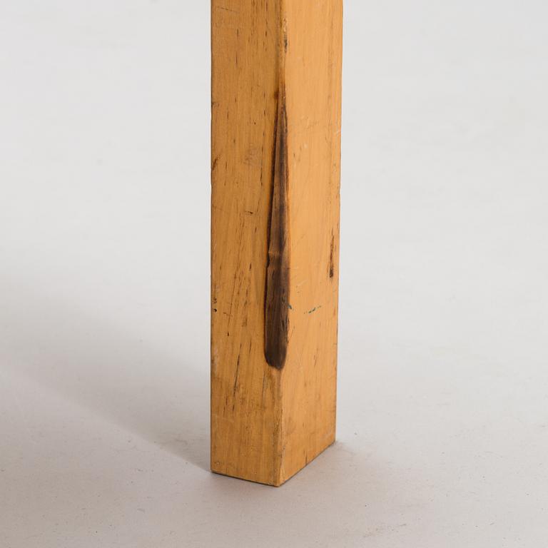 Alvar Aalto, bord, modell 82 för O.Y. Huonekalu-ja Rakennustyötehdas A.B. 1900-talets mitt.