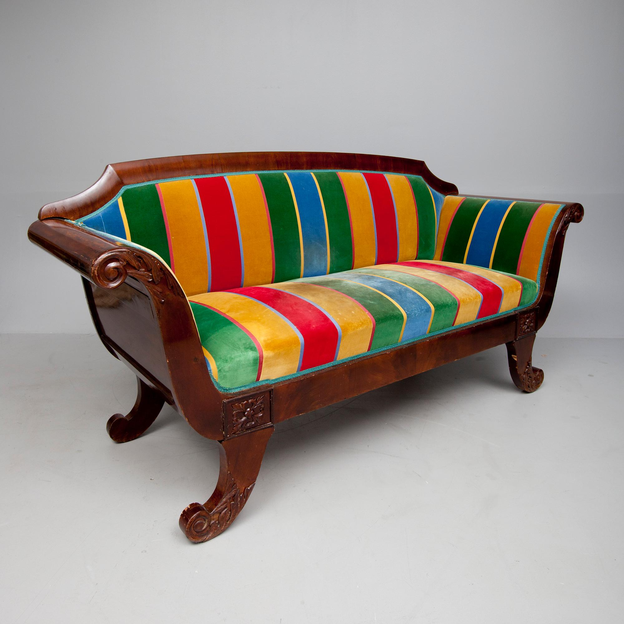 SOFFA, empire 1800-talets första hälft.