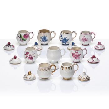 A set of eight Swedish Marieberg custard cups with covers, 18th Century.
