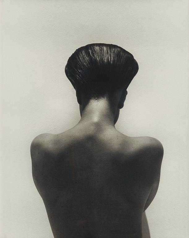Herb Ritts, "Female Figure, Back View, Hollywood", 1988.