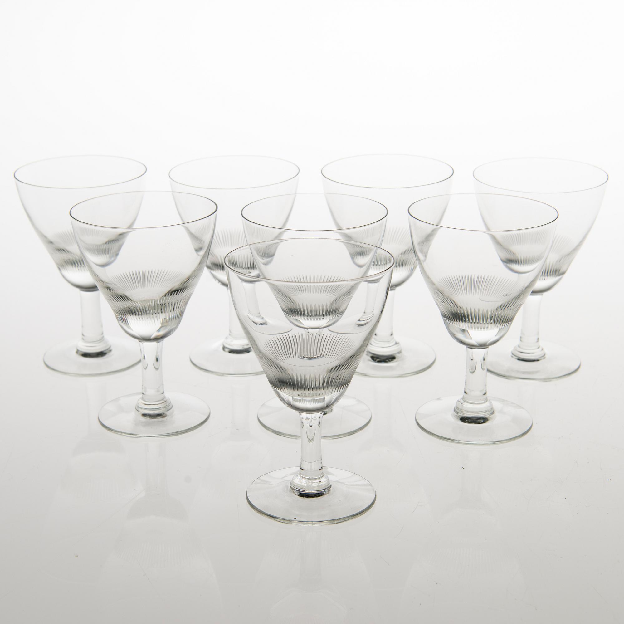 KAJ FRANCK, A set of 17 "Fennia" glasses, Nuutajärvi. Design 1951.