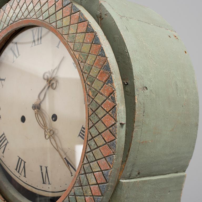 An early 19th century folk art floor clock from Ångermanland.