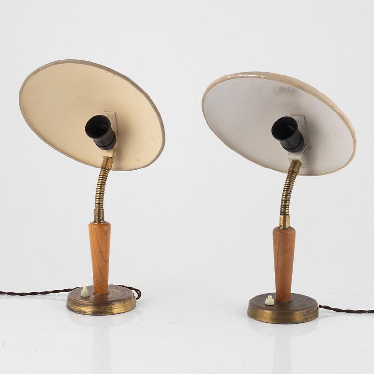 Bertil Brisborg, bordslampor 1 par, modell "32745", Nordiska Kompaniet , 1940-50-tal.