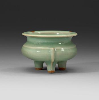 A Longquan celadon tripod censer, Southern Song dynasty (1127-1279).