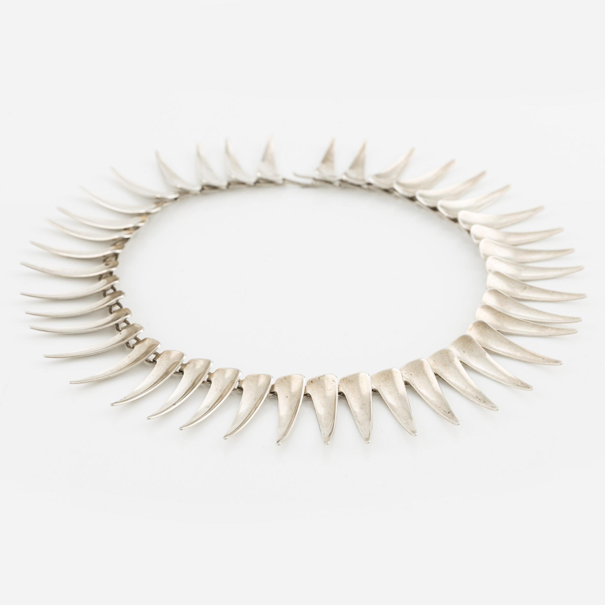 Atelier Borgila, a necklace, sterling silver, Stockholm 1956, design Bengt Wettersjö.