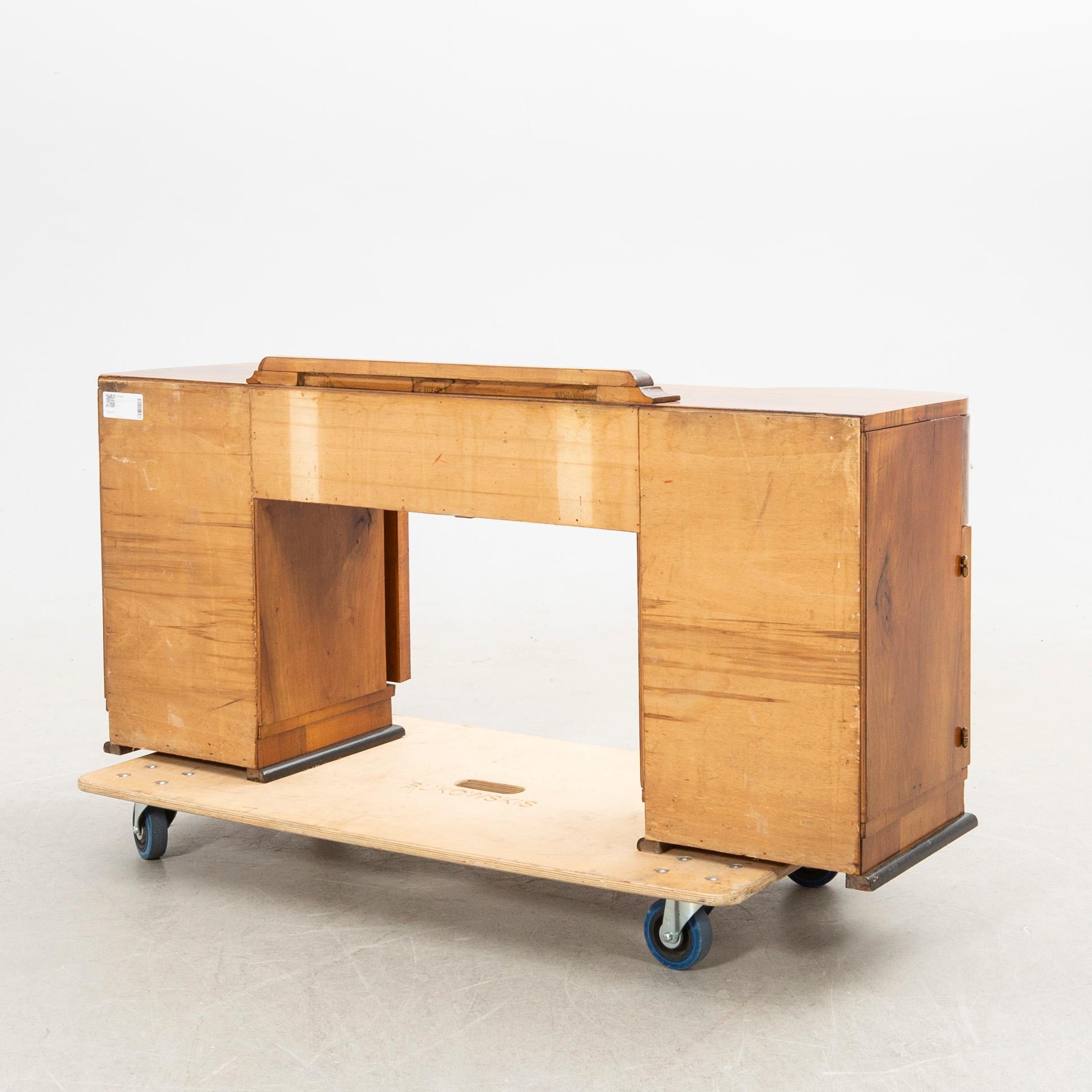 Sideboard, Art Deco, first half of the 20th century.