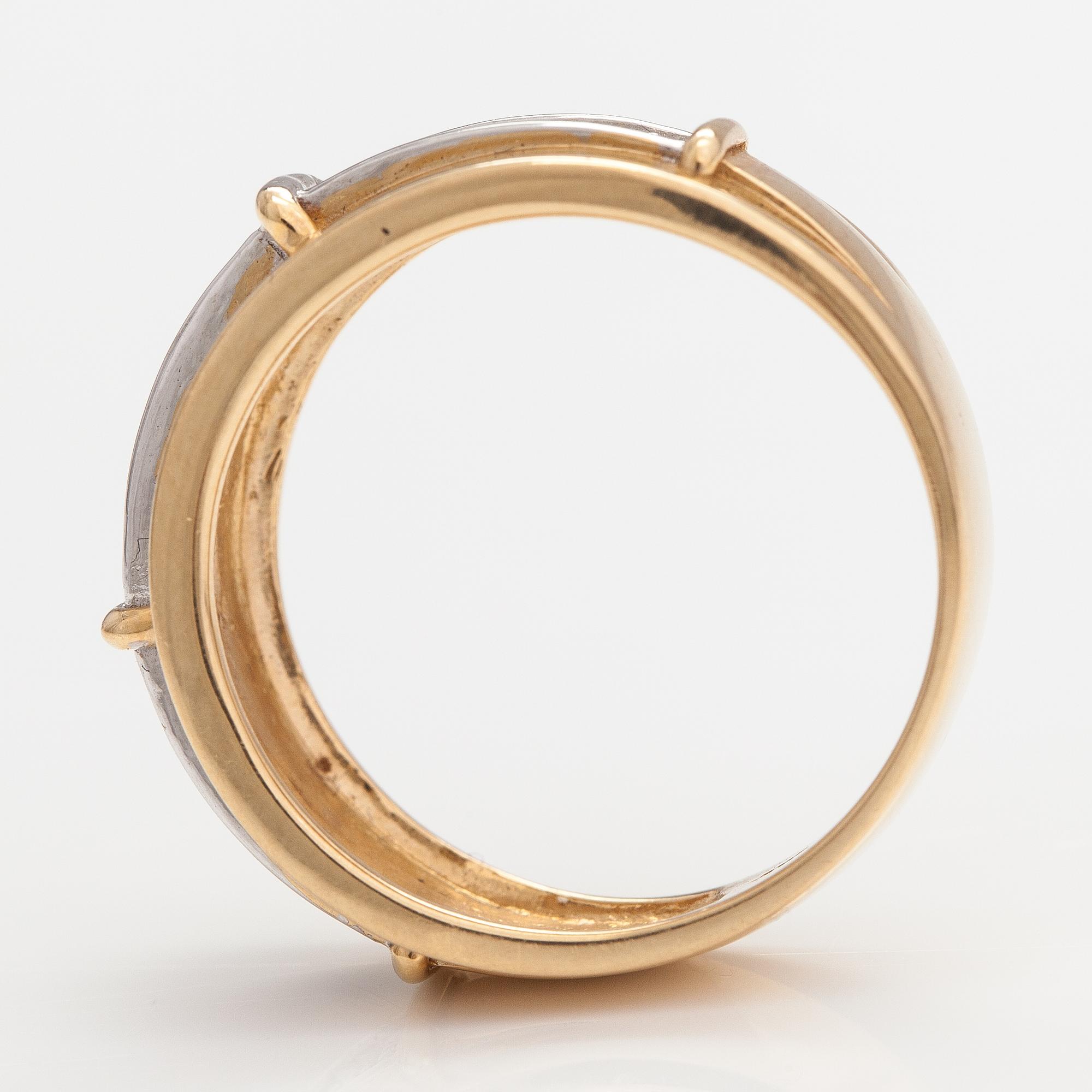 Ring, 14K guld, diamanter ca. 0.05 ct tot.