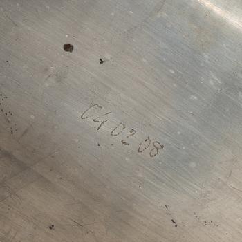 A Persian silver cigarett box, first half of the 20th century. Total weight 266 grams.