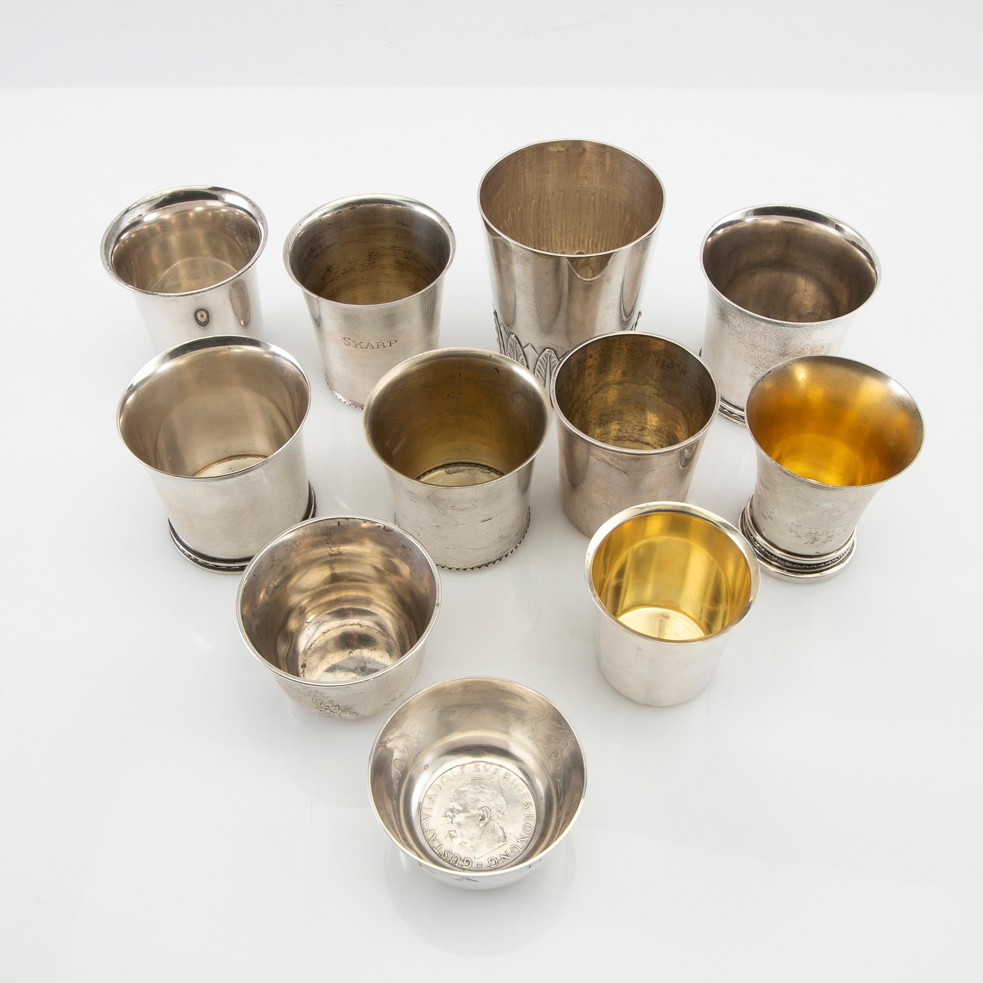A collection of cups 12 pcs silver 18th/19th century.
