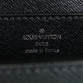 Louis Vuitton, salkku.