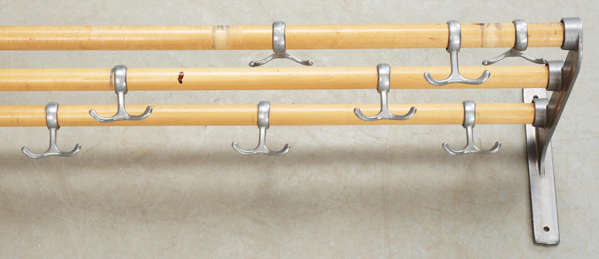 KLÄDHÄNGARE, 1940-tal.