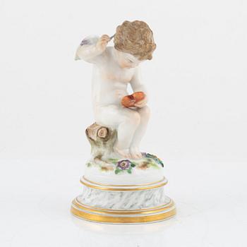 A porcelain figurine, Meissen, 1920's/30's.