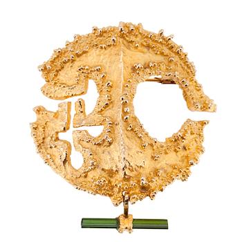 205. BROSCH, 14K guld, turmalin, "Inkasol" Lapponia 1970.