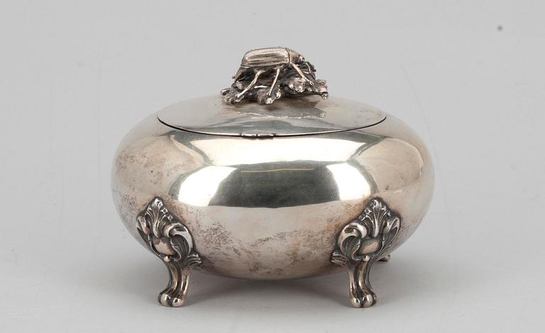 SOCKERSKRIN, Tyskland, silver 1900-talets början. Vikt 298 g.