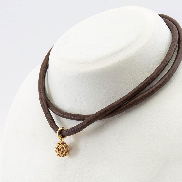 Ole Lynggaard, hänge, 18K guld med briljantslipade diamanter, "Sweet drops".