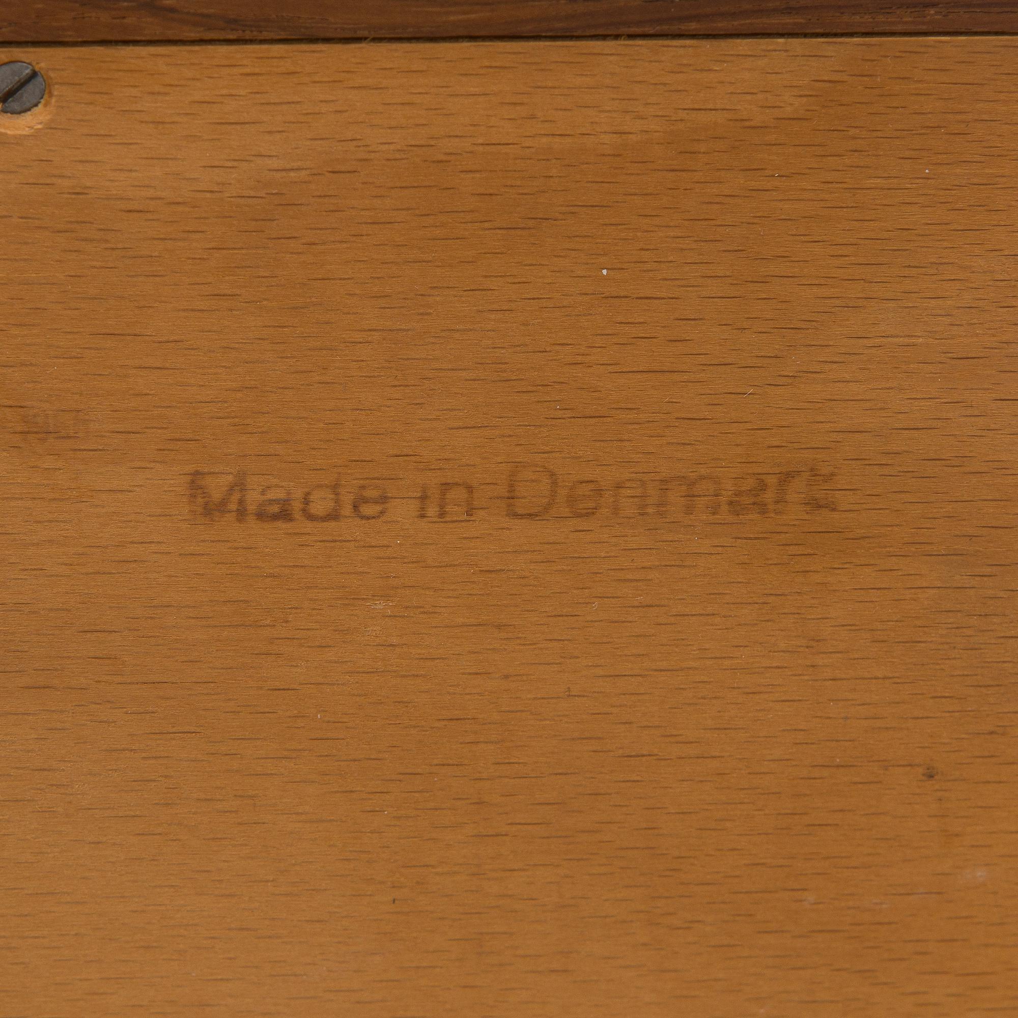 Hans J. Wegner, Senkki, "President", malli RY-25, Ry Møbler, Tanska 1960-luku.