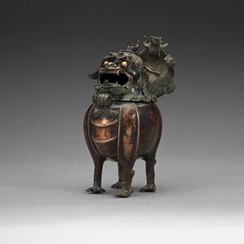 209. A bronze censer in the shape of a buddhist lion, Qing dynasty (1644-1912).