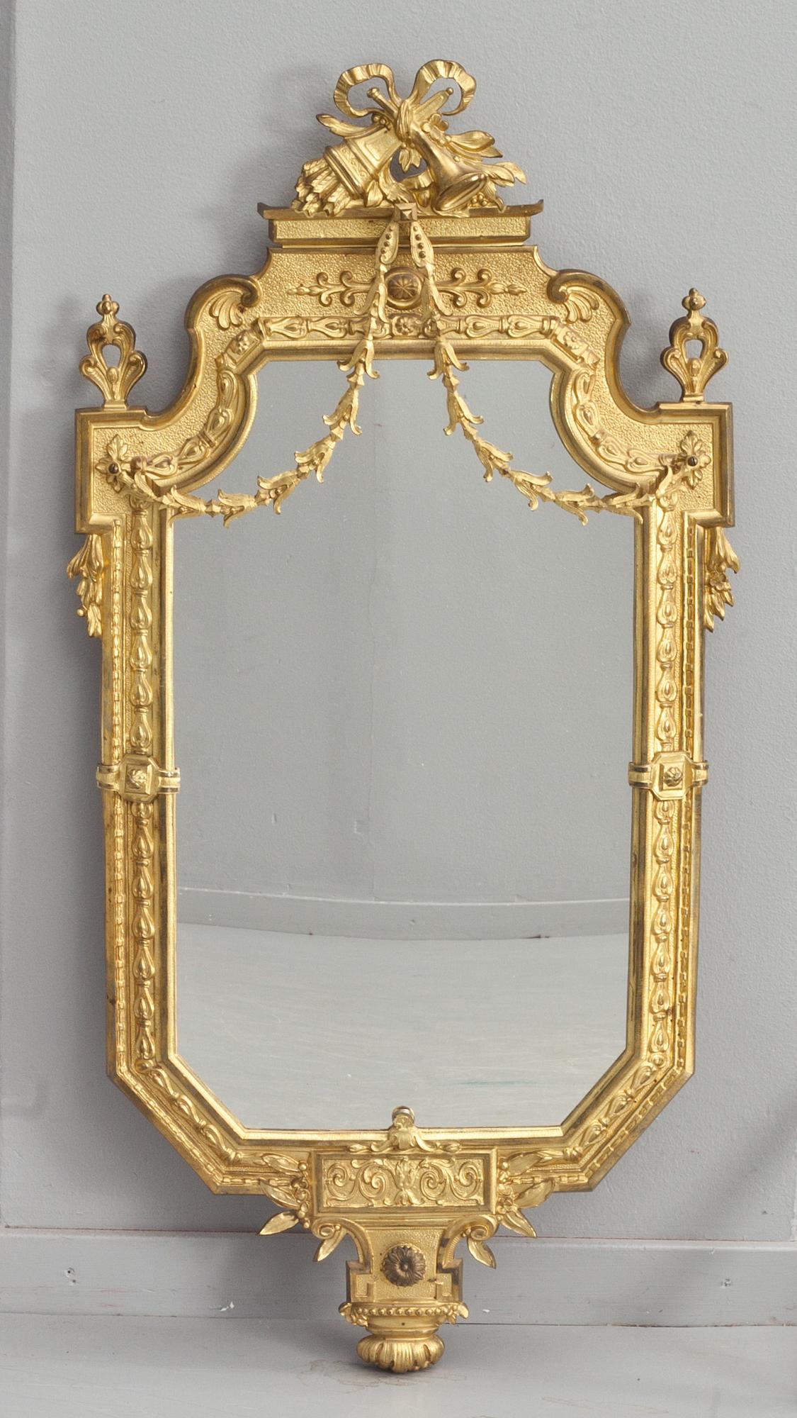 SPEGEL, metall. Ny-Louis XVI. 1900-talets första hälft.