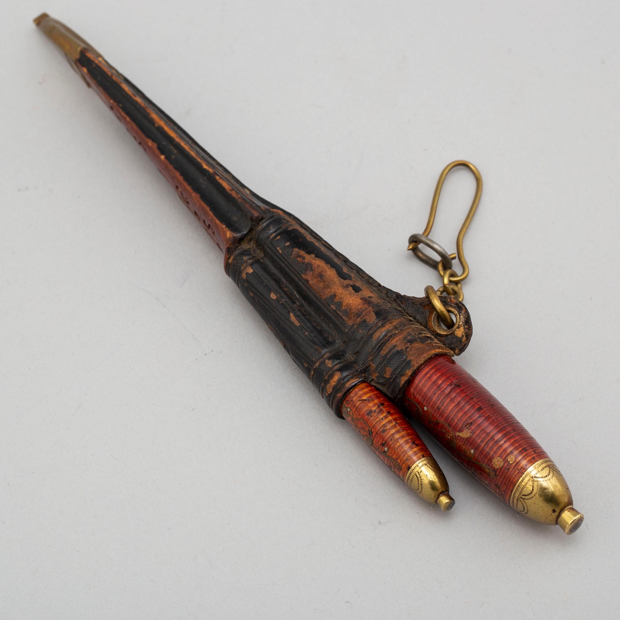 A Kauhavan Puukkotehdas double knife dated 1899.