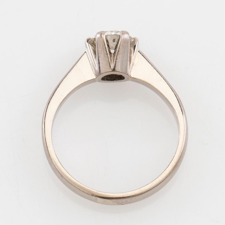 Solitaire ring in 18K white gold with a round brilliant-cut diamond approximately 1.43 ct.