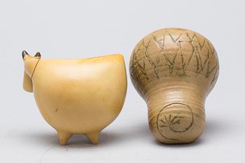 FIGURIN, 2 st, stengods, Lisa Larson. 1950/60-tal.