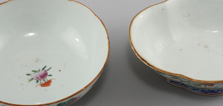 SKÅLAR, 2 st, porslin, Kina, 1900-tal.