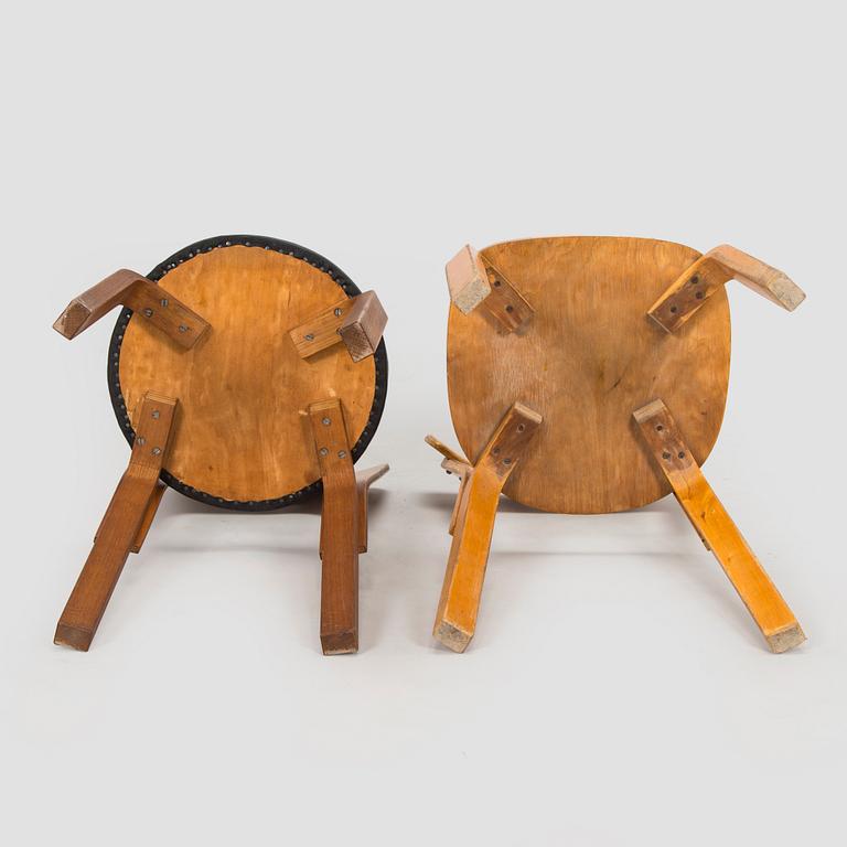 Alvar Aalto, stolar, 2 st, modell 66 och 69,  Artek 1900-talets mitt.