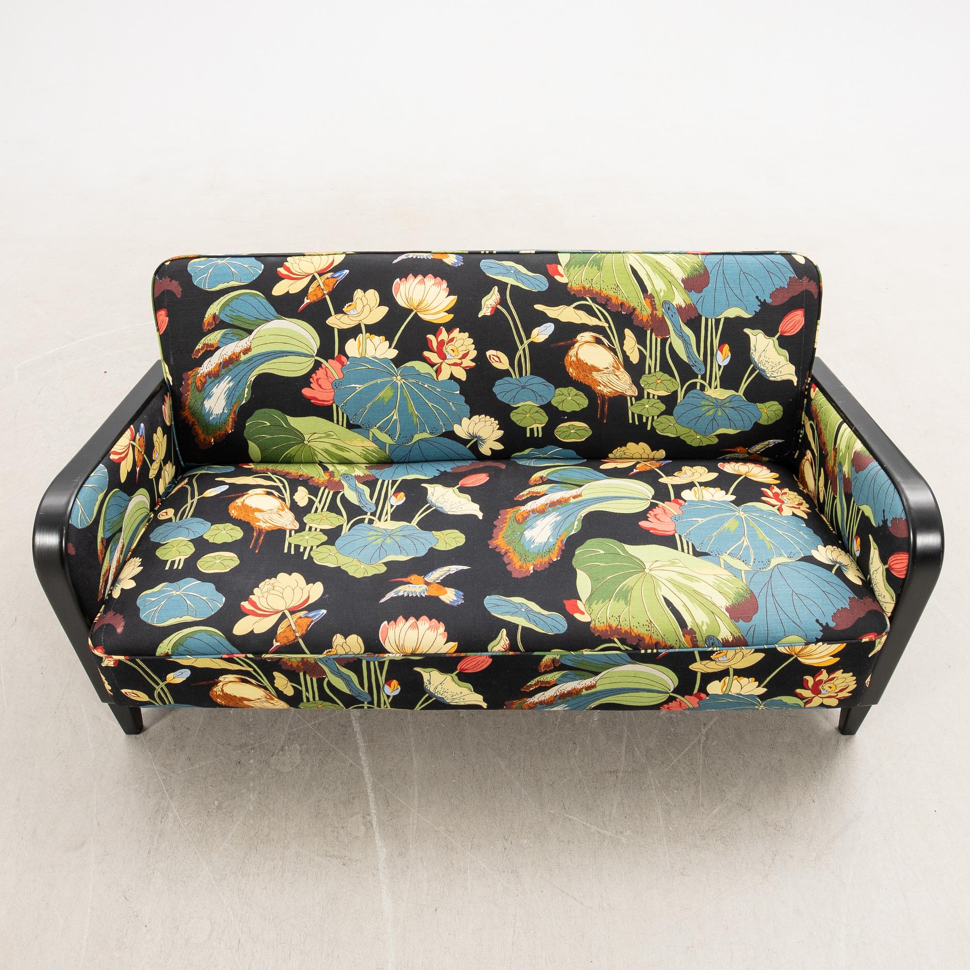 Sofa Dux T-series mid-20th century.