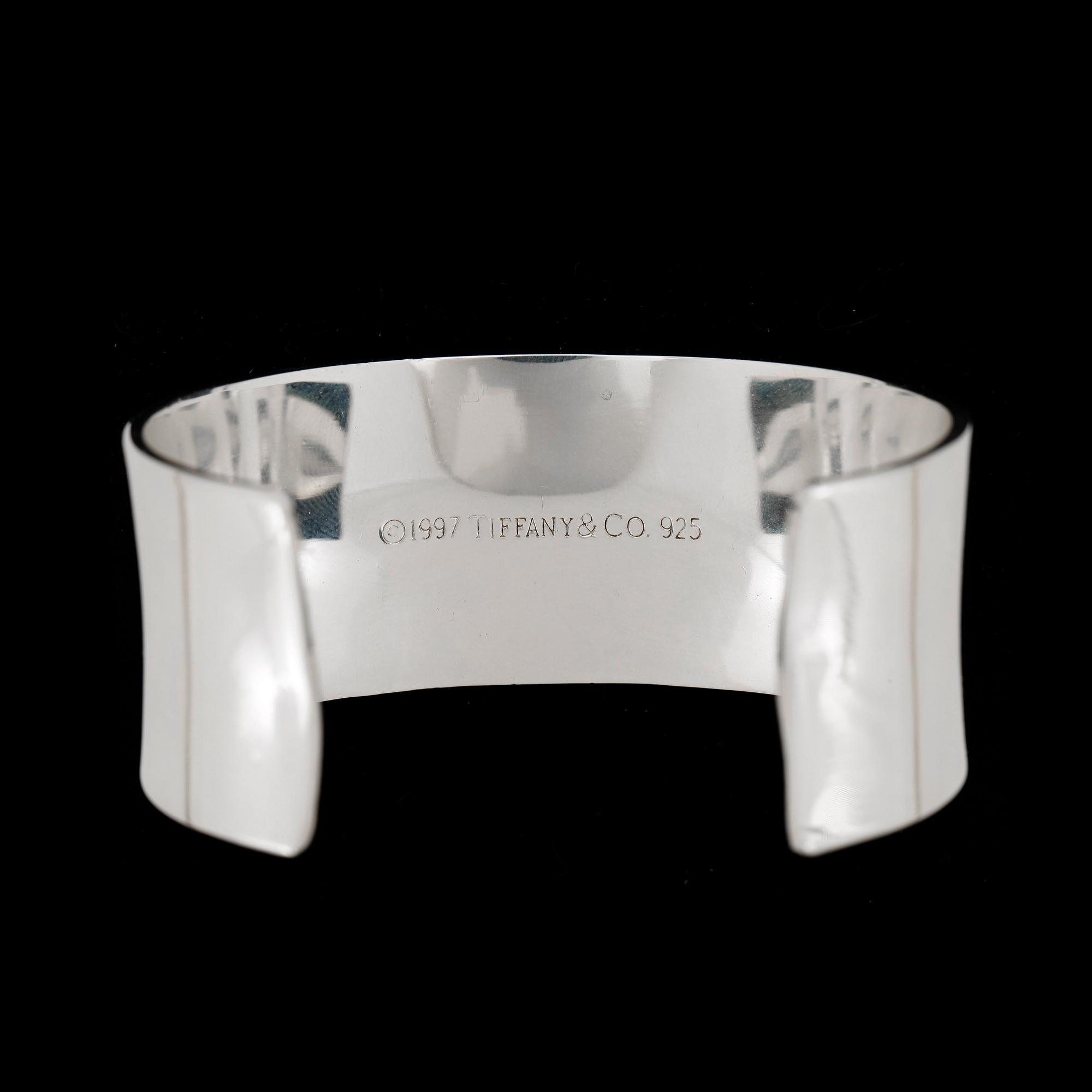 ARMBAND, sterlingsilver, "Tiffany 1837 Cuff", Tiffany, USA. Vikt ca 75 gram.