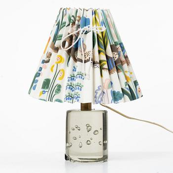 Josef Frank, Table lamp, model number 1819, manufactured by Reijmyre for the firm Svenskt Tenn.