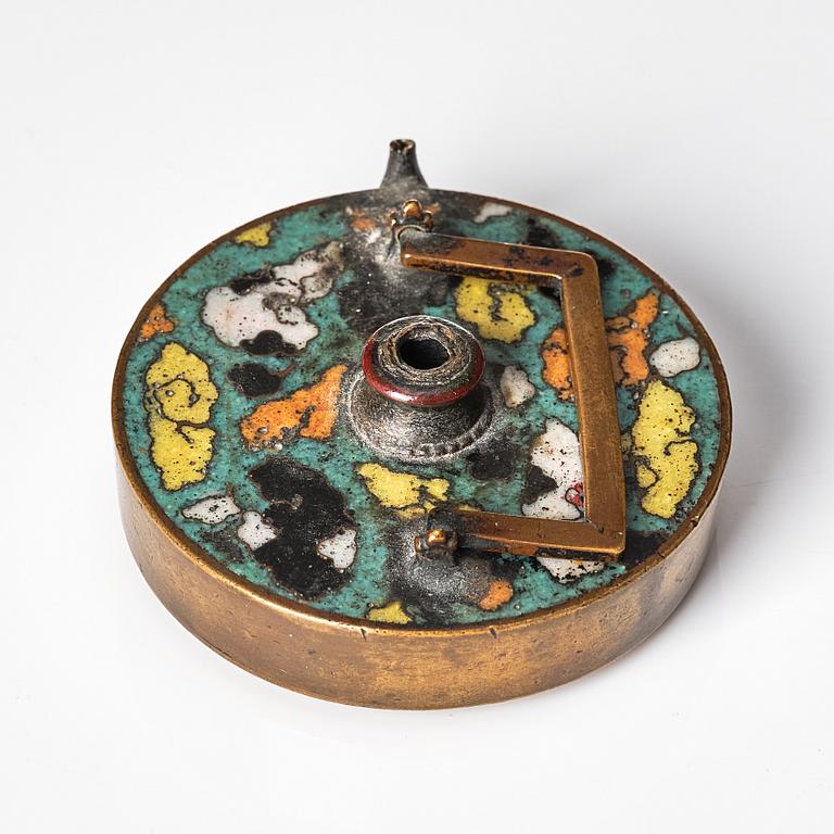 A miniature cloisonné water dropper/pot, Qing dynasty.