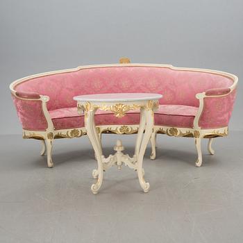 SOFFA och SALONGSBORD, rokokostil, 1900-tal.