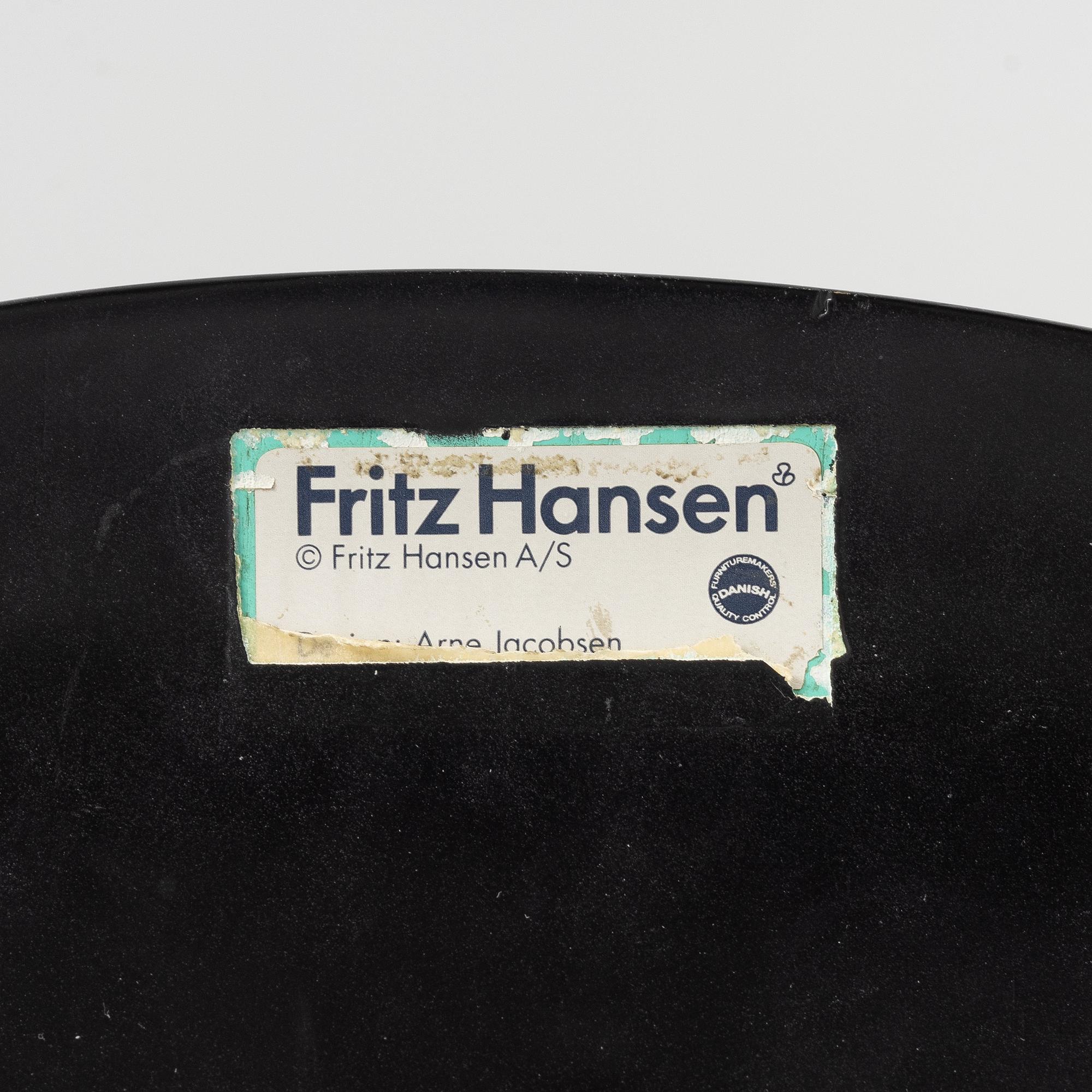 Arne Jacobsen, four 'the Ant chair", Fritz Hansen.