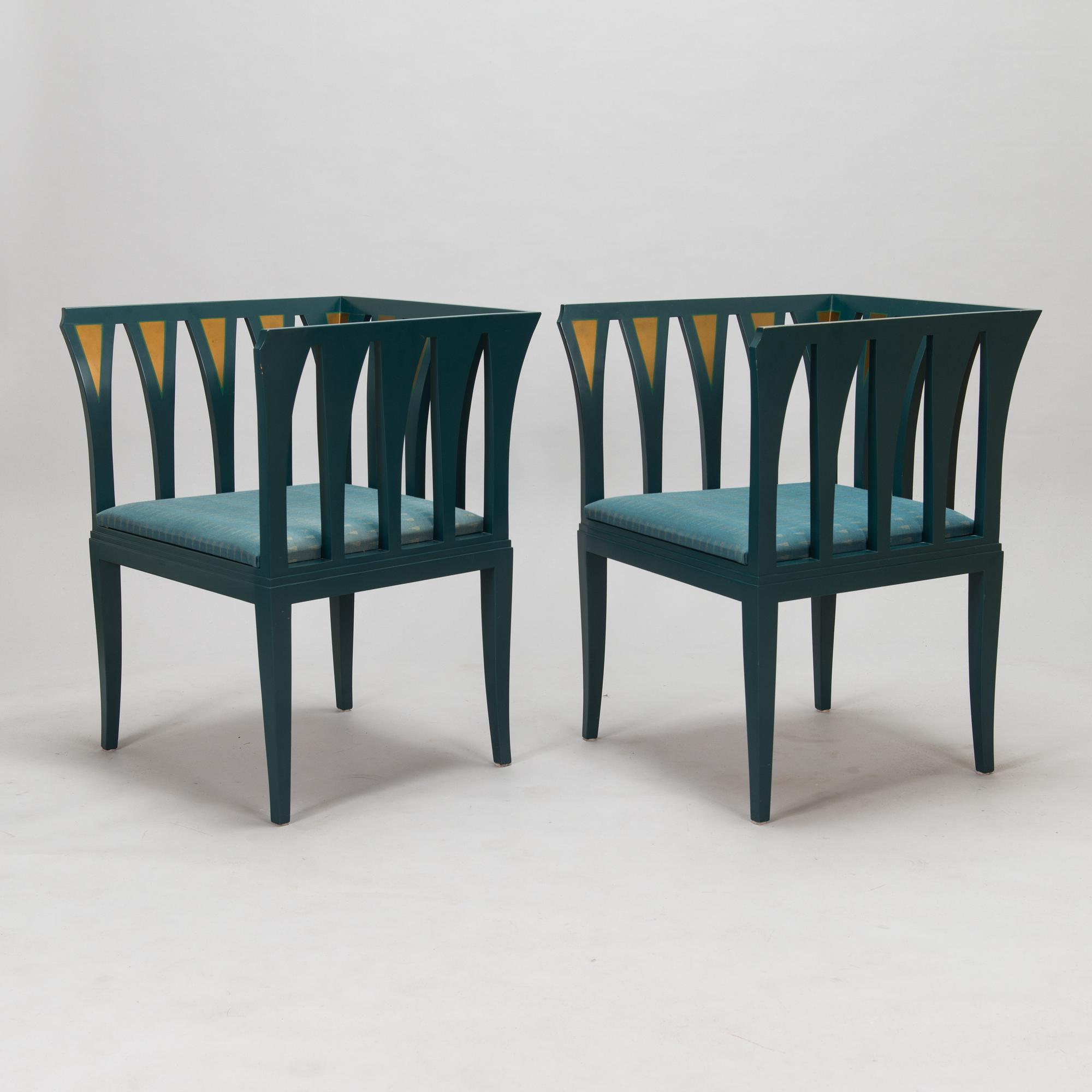 Eliel Saarinen, A pair of "The Blue Chair" armchairs Adelta, Finland 1983.