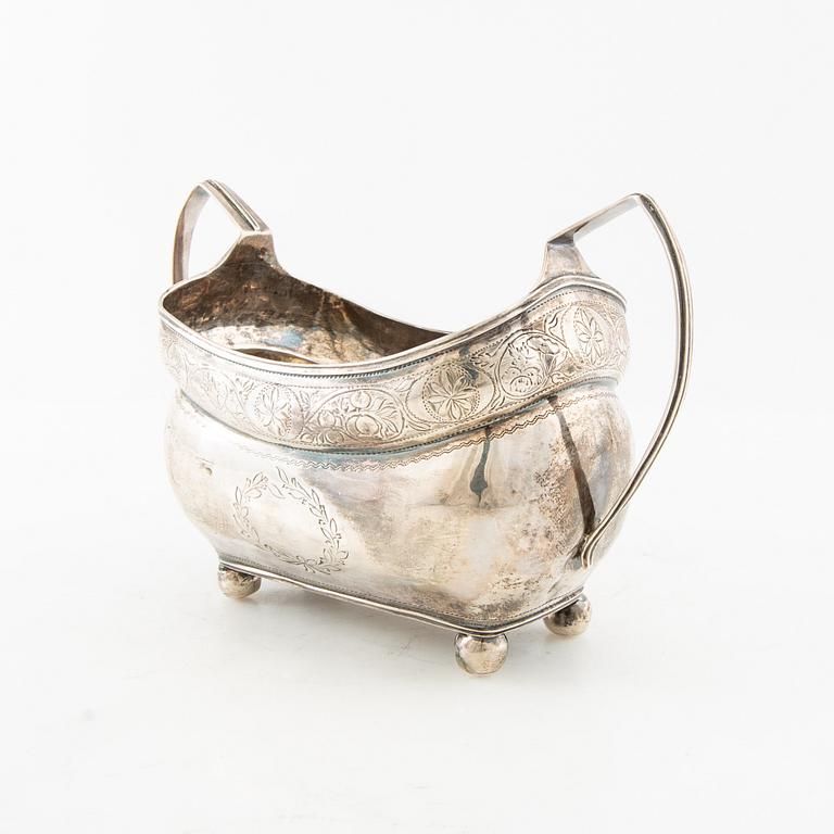 Sugar bowl silver England second half of the 19th century.