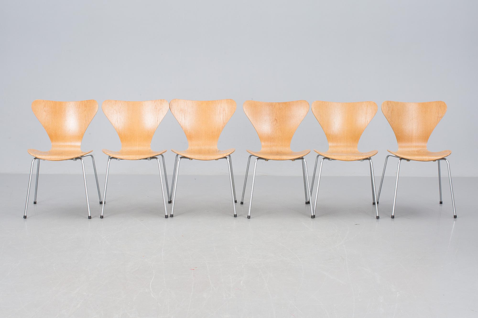 STOLAR, 6 st, "Sjuan", Arne Jacobsen för Fritz Hansen.