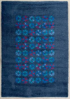 MATTA maskinsydd flossa, 1900-talets mitt ca 192 x 141 cm.