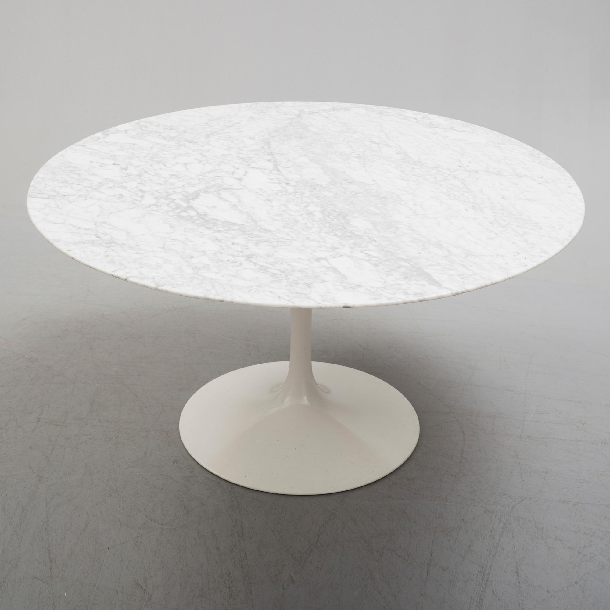 A second half of the 20th century 'Tulip' table by Eero Saarinen.