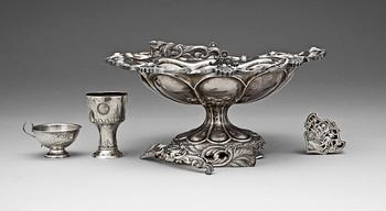 PARTI SILVER, 4 delar, silver, bl a CG Hallberg, Stockholm. 1900-tal. Tot ca 750 g.